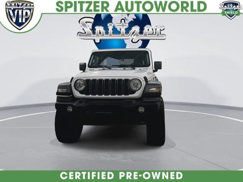 Used 2024 Jeep Wrangler Unlimited Sport AWD/4WD image 3