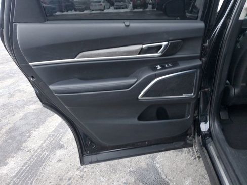 Used 2020 Kia Telluride SX w/ SX Prestige Package image 26