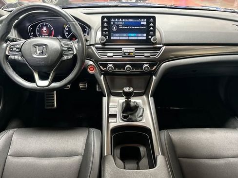 Used 2019 Honda Accord Sport image 15