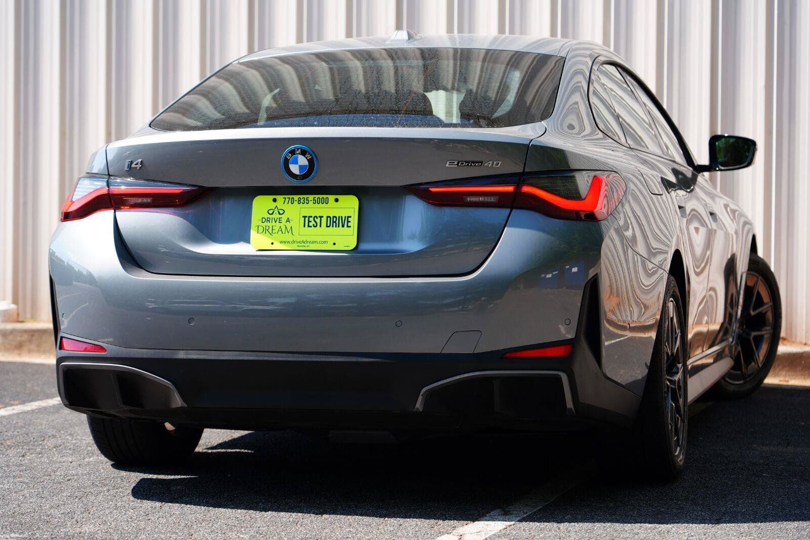 Used 2023 BMW i4 eDrive40 w/ Premium Package RWD image 5