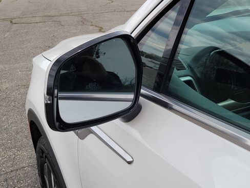 Used 2022 Kia Sorento S AWD/4WD image 10