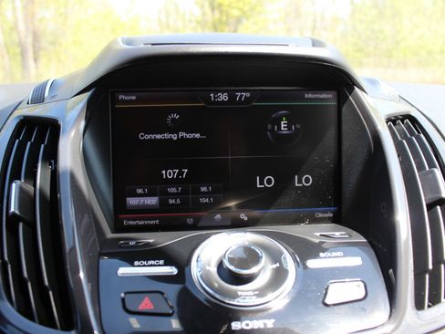 Used 2013 Ford Escape Titanium AWD/4WD image 27