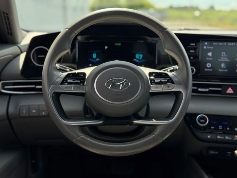 Used 2021 Hyundai Elantra SEL w/ Convenience Package FWD image 14