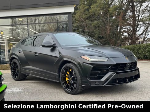 Used 2022 Lamborghini Urus Base image 3