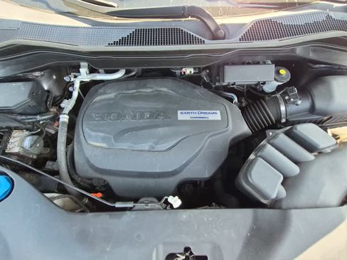 Used 2019 Honda Pilot Elite image 24
