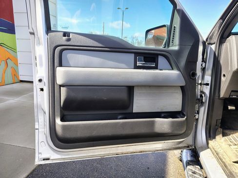 Used 2013 Ford F150 XLT w/ Luxury Equipment Group AWD/4WD image 9