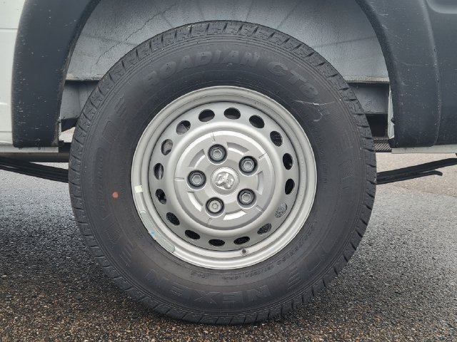 New 2026 RAM ProMaster 2500 w/ Convenience Group FWD image 3