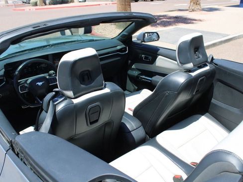Used 2024 Ford Mustang Premium RWD image 17