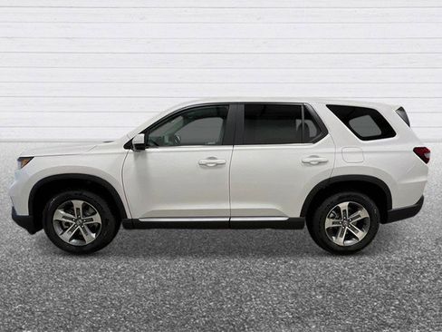 New 2025 Honda Pilot EX-L image 2