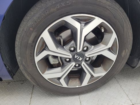 Used 2019 Kia Forte LXS FWD image 31