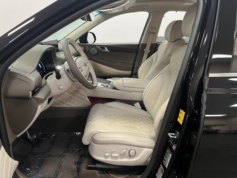 Used 2024 Genesis GV80 3.5T w/ Prestige Package AWD/4WD image 11