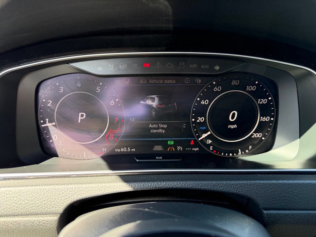 Used 2019 Volkswagen Golf R 4-Door AWD/4WD image 21