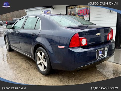 Used 2011 Chevrolet Malibu LT w/ Power Convenience Package image 5