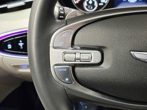 Used 2022 Genesis GV70 2.5T w/ Advanced Package AWD/4WD image 20