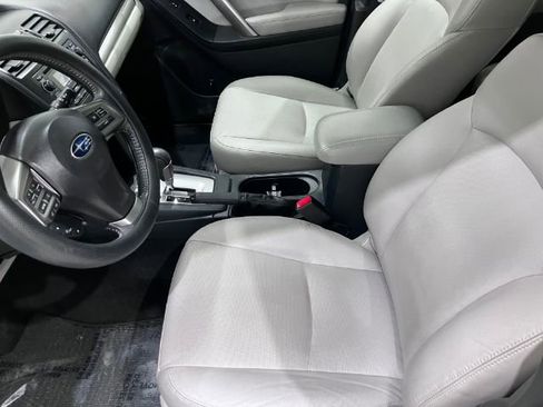Used 2015 Subaru Forester 2.5i Limited w/ Popular Package #2 image 29