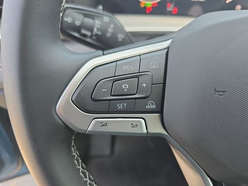 New 2026 Volkswagen Tiguan SE image 14