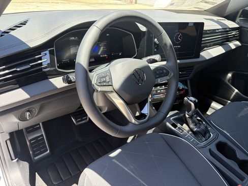 Used 2026 Volkswagen Jetta Sport FWD image 15