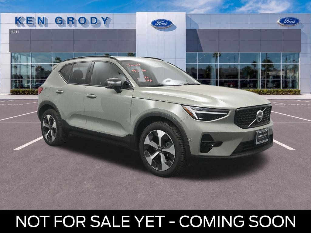 Used 2023 Volvo XC40 B5 Ultimate AWD/4WD 360° Tour
