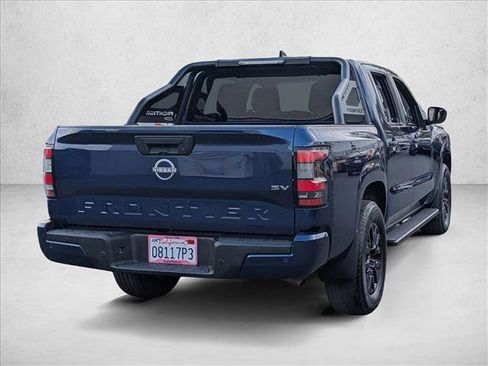 Used 2022 Nissan Frontier SV w/ Technology Package image 5