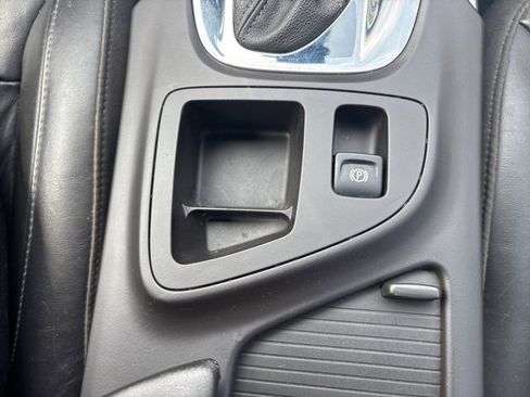 Used 2016 Buick Regal Premium image 31