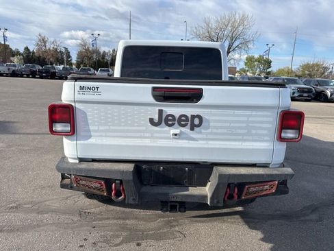 Used 2021 Jeep Gladiator Rubicon AWD/4WD image 9