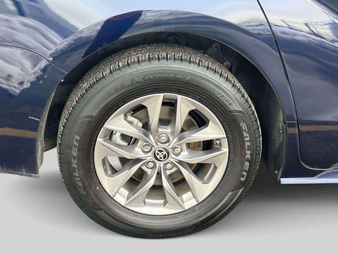 Certified 2025 Toyota Sienna LE w/ LE Plus Package AWD/4WD image 13