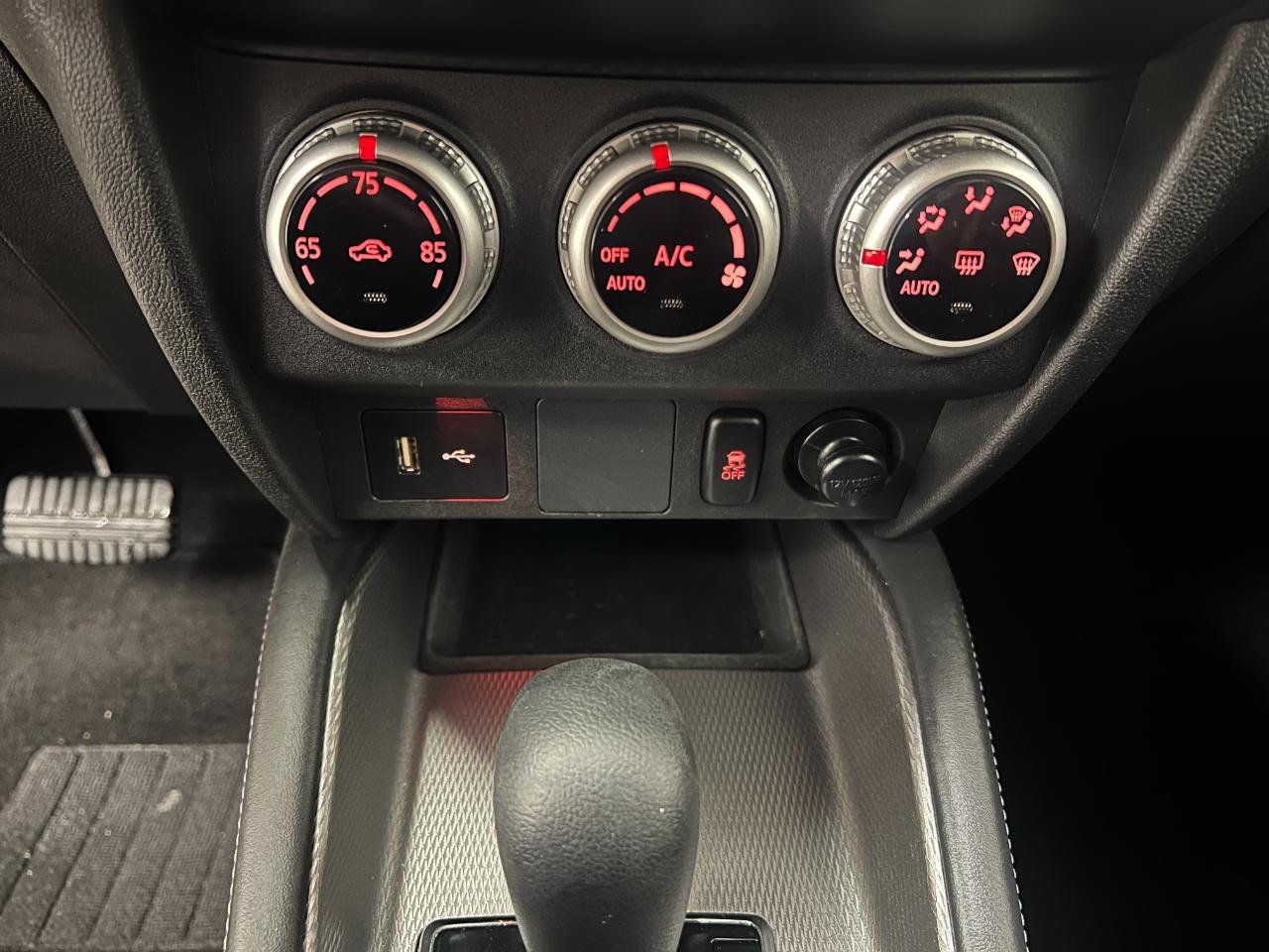 Used 2024 Mitsubishi Outlander Sport AWD image 46