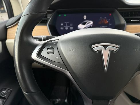 Used 2019 Tesla Model X Long Range AWD/4WD image 31