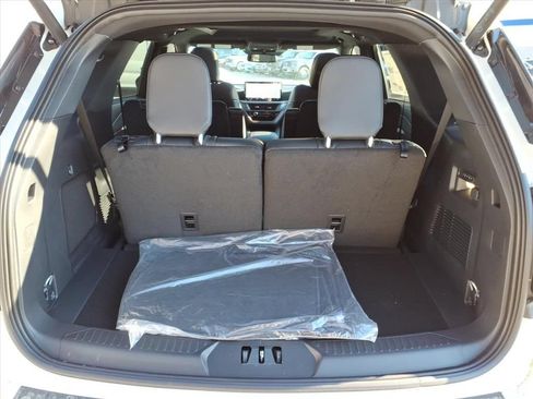 New 2026 Ford Explorer ST w/ Sun And Sound Package AWD/4WD image 13
