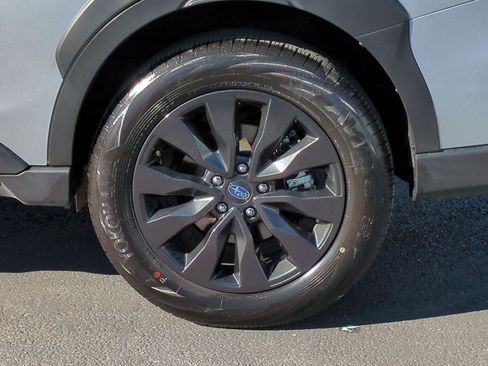 Certified 2024 Subaru Outback Onyx Edition image 21