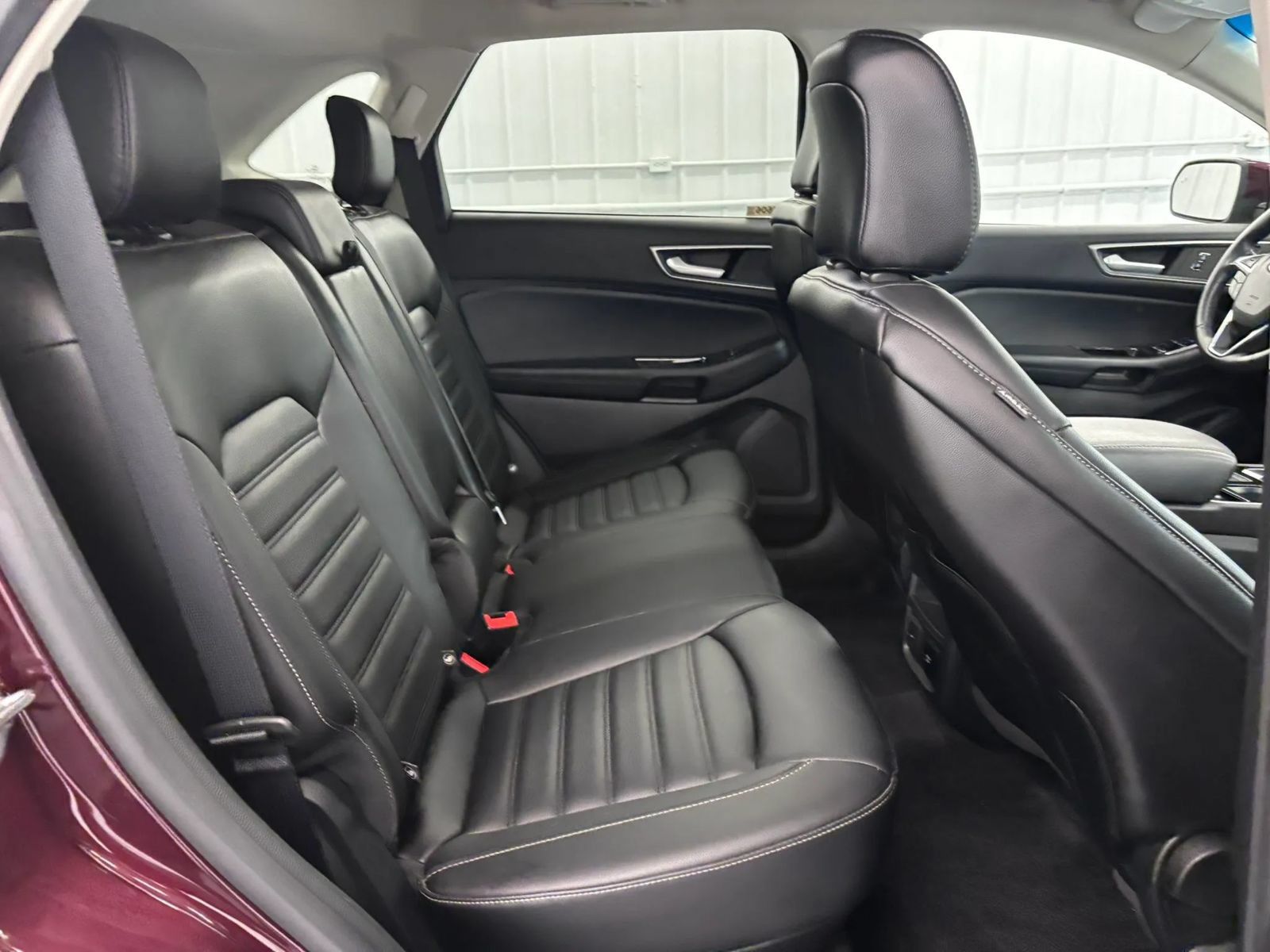 Used 2020 Ford Edge SEL w/ Convenience Package AWD/4WD image 32