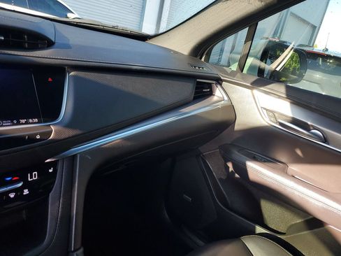Used 2023 Cadillac XT5 Luxury FWD image 25