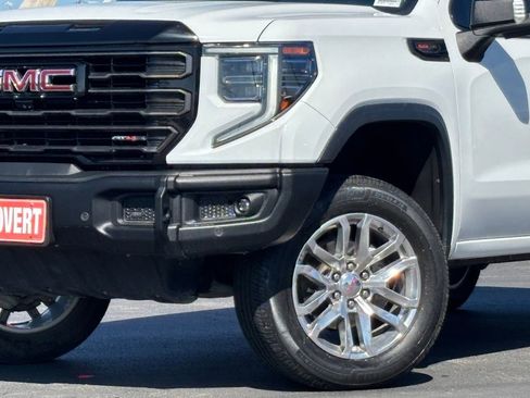 Used 2023 GMC Sierra 1500 AT4X AWD/4WD image 2