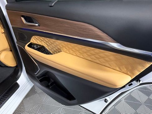 Used 2023 Jeep Grand Cherokee L Summit w/ Advanced Protech Group IV image 35