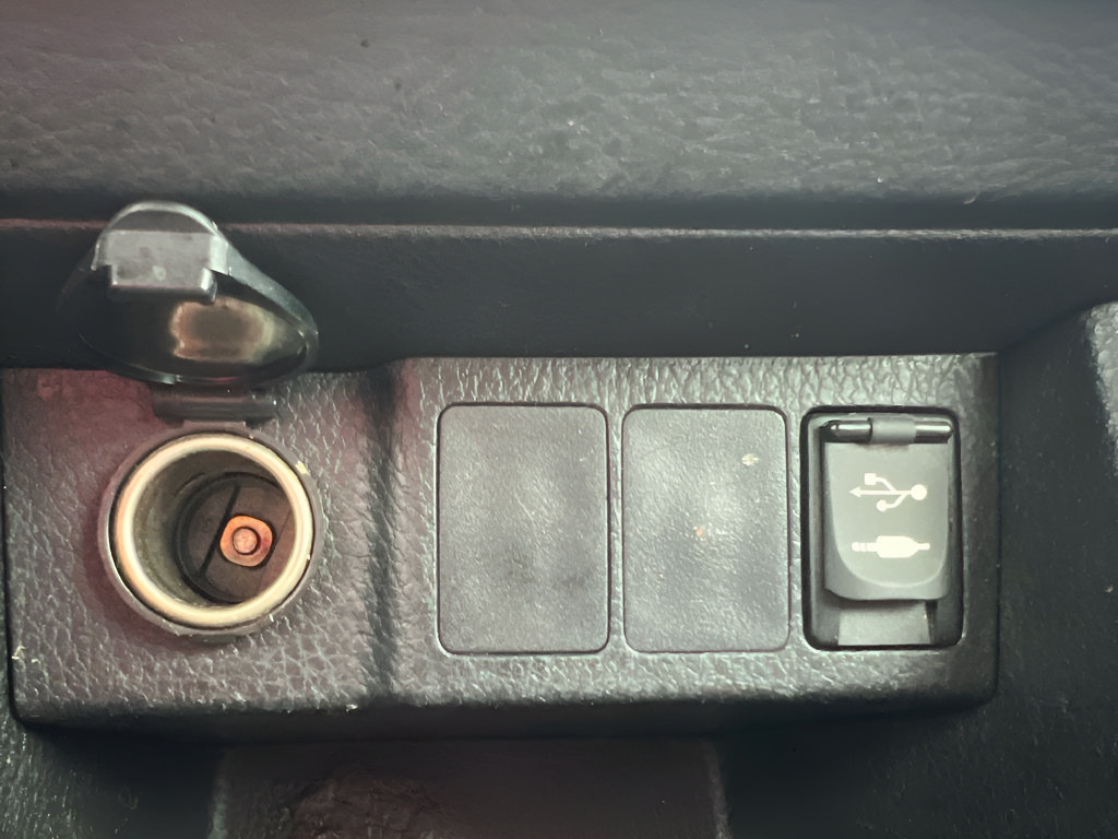 Used 2014 Toyota Corolla LE FWD image 27