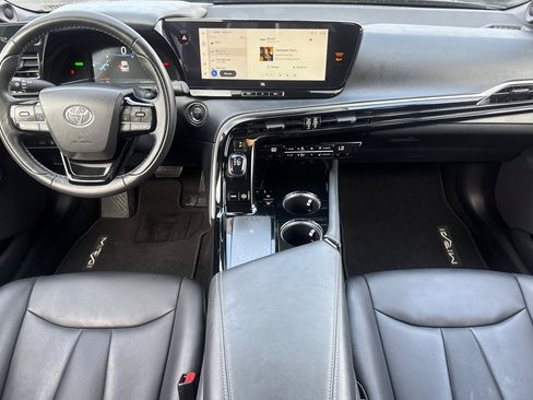 Certified 2023 Toyota Mirai XLE image 4