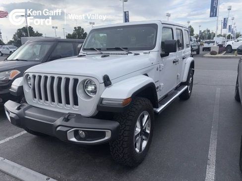 Used 2022 Jeep Wrangler Unlimited Sahara w/ LED Lighting Group AWD/4WD image 1