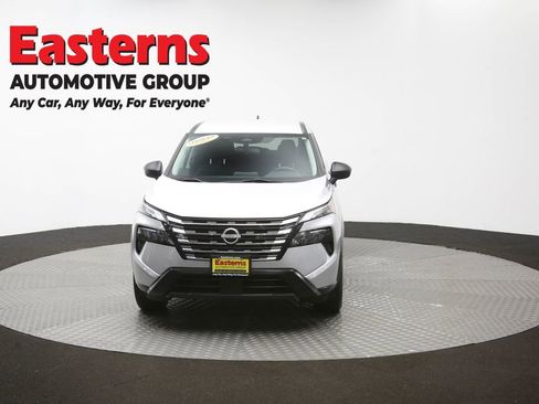 Used 2024 Nissan Rogue S AWD/4WD image 53