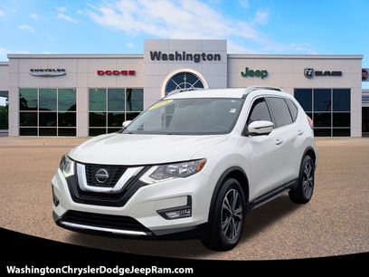 Used 2018 Nissan Rogue SL