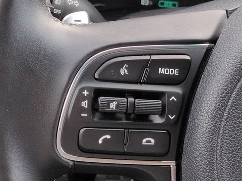 Used 2022 Kia Niro EX Premium FWD image 25