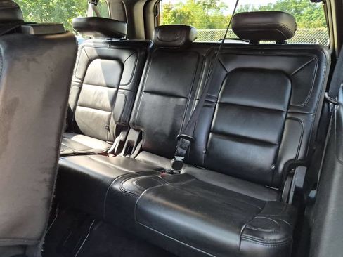 Used 2020 Lincoln Navigator L Reserve w/ Equipment Group 208A Reserve AWD/4WD image 31