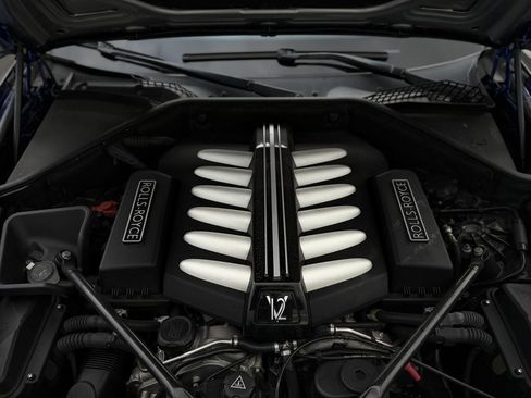 Used 2014 Rolls-Royce Wraith image 57