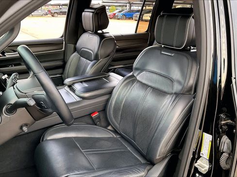 Used 2023 Jeep Grand Wagoneer Series II w/ Quick Order Packagew 28T image 9