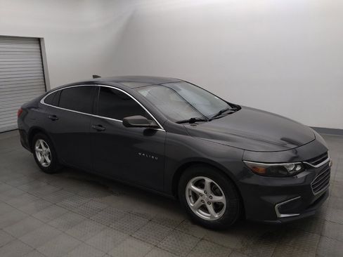 Used 2018 Chevrolet Malibu LS FWD image 11