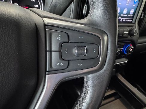 Used 2021 Chevrolet Silverado 1500 LT Trail Boss AWD/4WD image 17