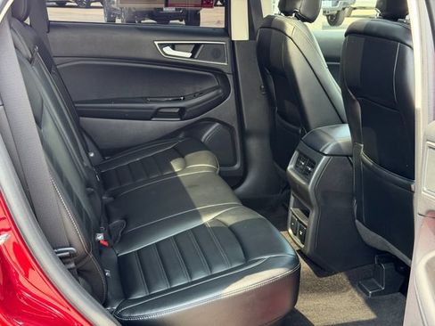 Used 2019 Ford Edge SEL w/ Equipment Group 201A FWD image 21