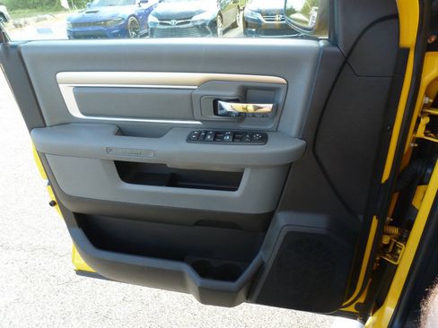 Used 2016 RAM 1500 Big Horn AWD/4WD image 42