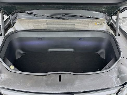 Used 2022 Rivian R1T Adventure image 10