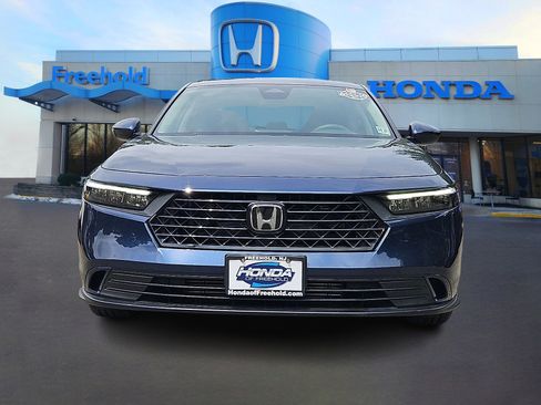 Used 2024 Honda Accord EX image 2