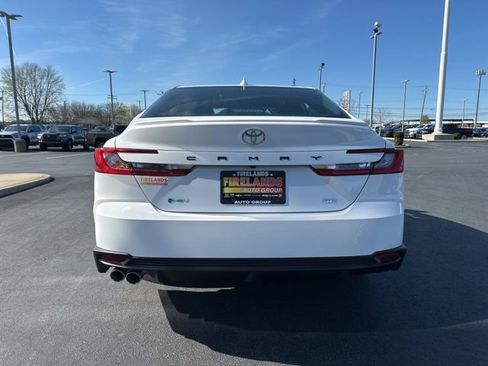 New 2026 Toyota Camry SE image 6